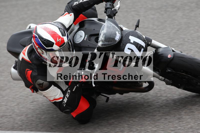 Archiv-2022/13 25.04.2022 Plüss Moto Sport ADR/Freies Fahren/21